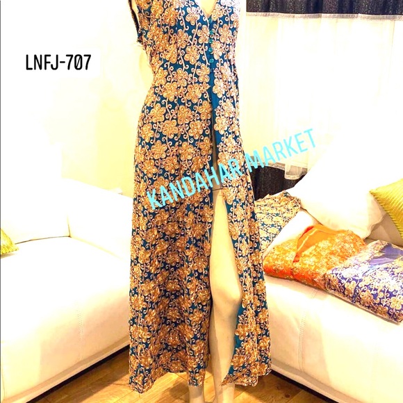 Jackets - Picture 3 of 7